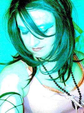 Public Photo of manuelaT_GIRL2010